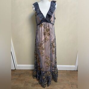 Sundance grey pink  Floral lace Maxi Dress Medium NwT